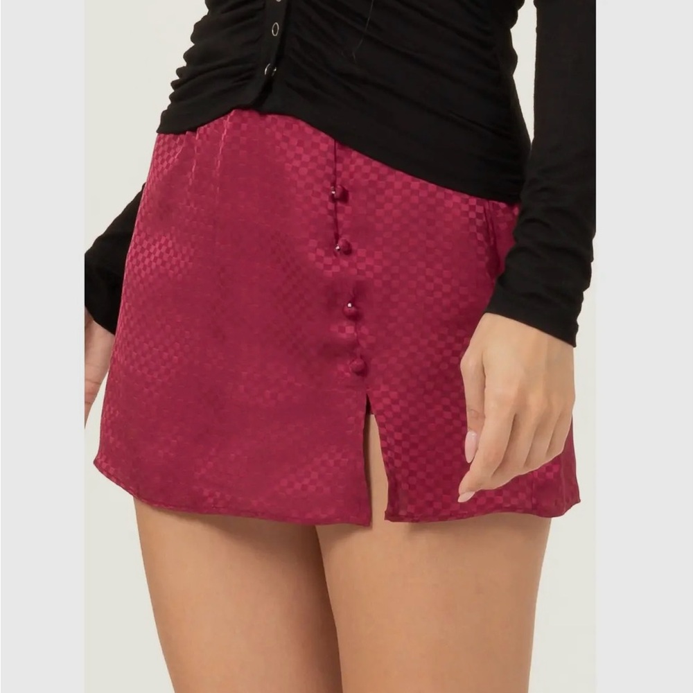 Satin Raspberry Mini Skorts NWT - Picture 6 of 7